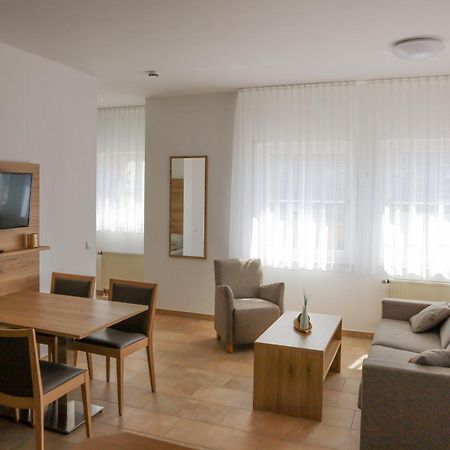 Hotel Adler Nattheim Екстериор снимка