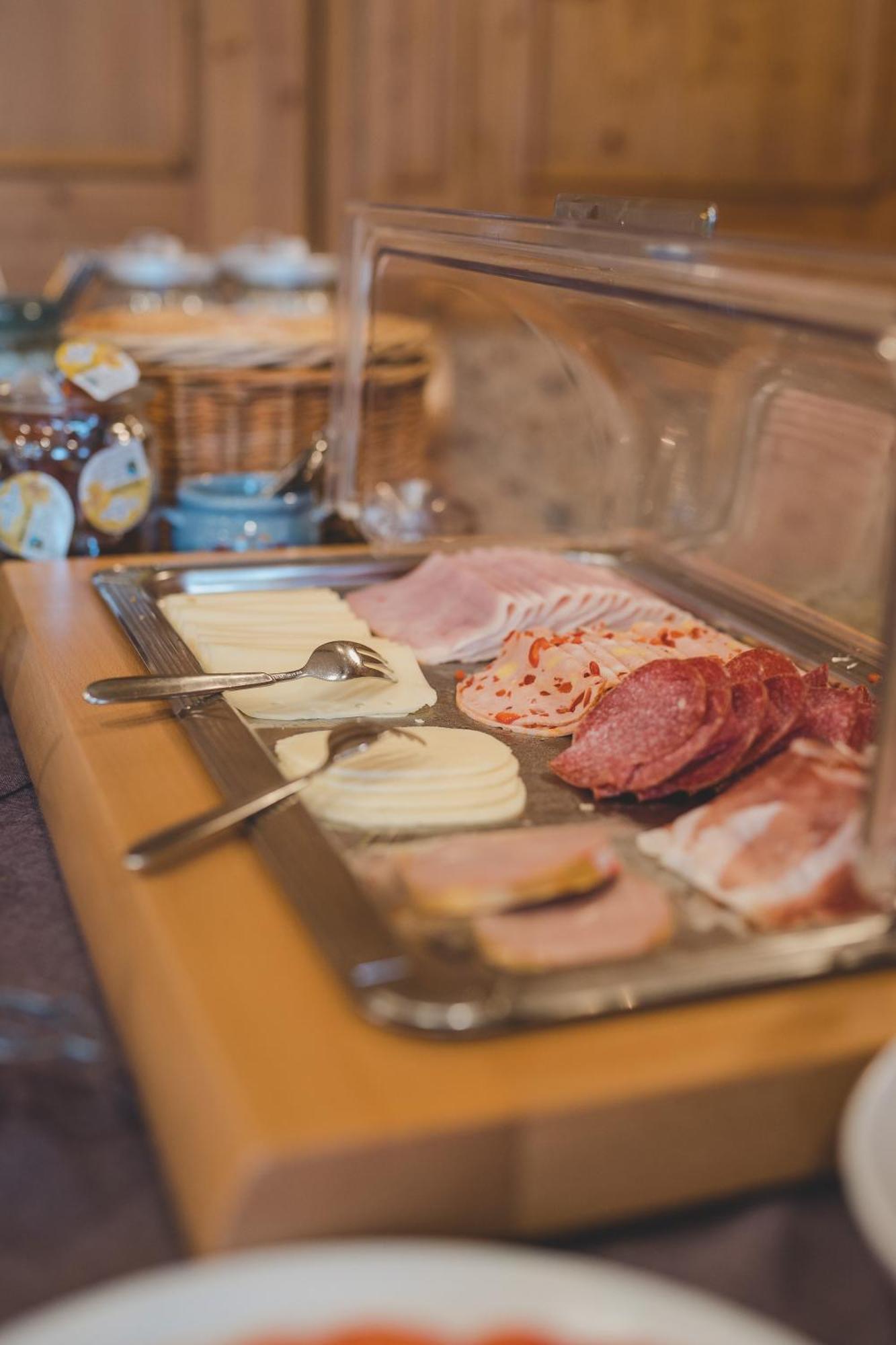 Hotel Adler Nattheim Екстериор снимка